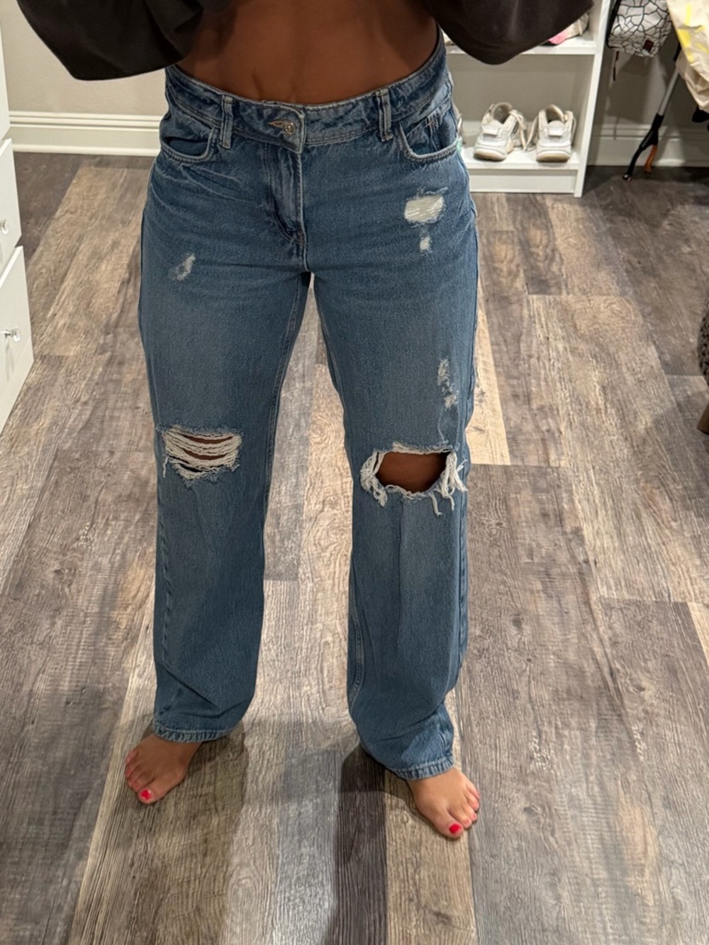 Zara Medium Blue Distressed Straight-Leg high waisted Jeans size 4
